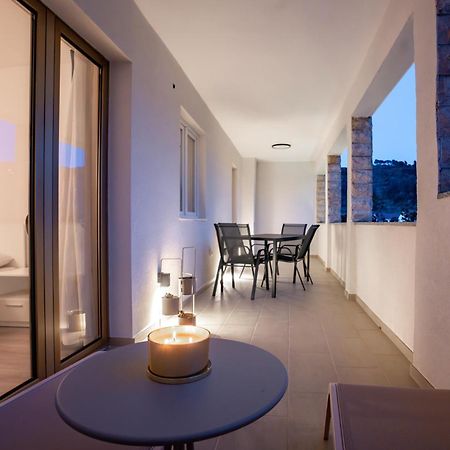 Grguric Apartments Palit Exterior foto
